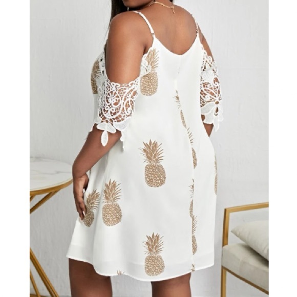 Boho plus size white pineapple print lace detail cold shoulder mini dress - Picture 3 of 5